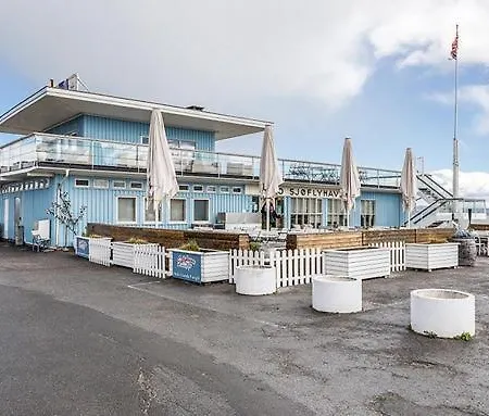 Modern House With High Standard - Close To & The Fornebu