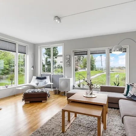 Modern House With High Standard - Close To & The